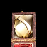Victorian Scrolled Shoulder Banded Agate Ring
